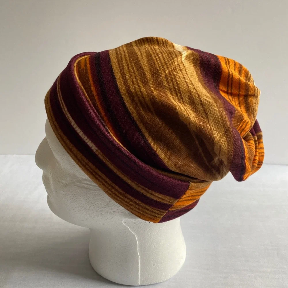 1 pc‎ Women's Stripe Brimless Cap - Versatile, Lightweight Beanie Hat